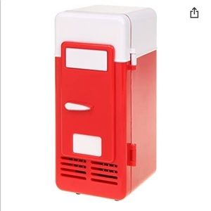 NEW Mini Fridge USB Run